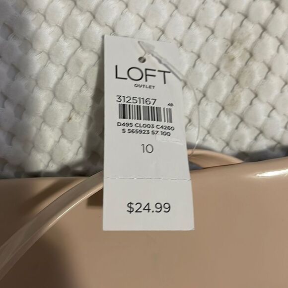 NWT LOFT- 10. - Picture 4 of 5